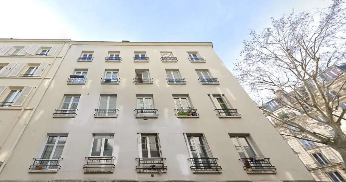 Studio lumineux de 17m2 à Paris 