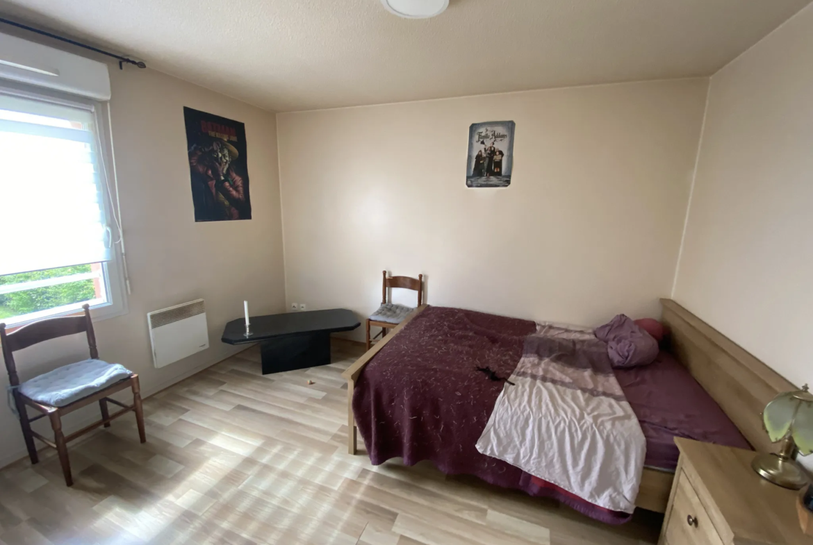 Appartement T2 avec Balcon - Investissement à St Just En Chaussee 