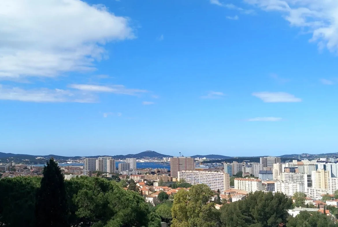 Appartement T3 Serinette Toulon avec Vue Mer 