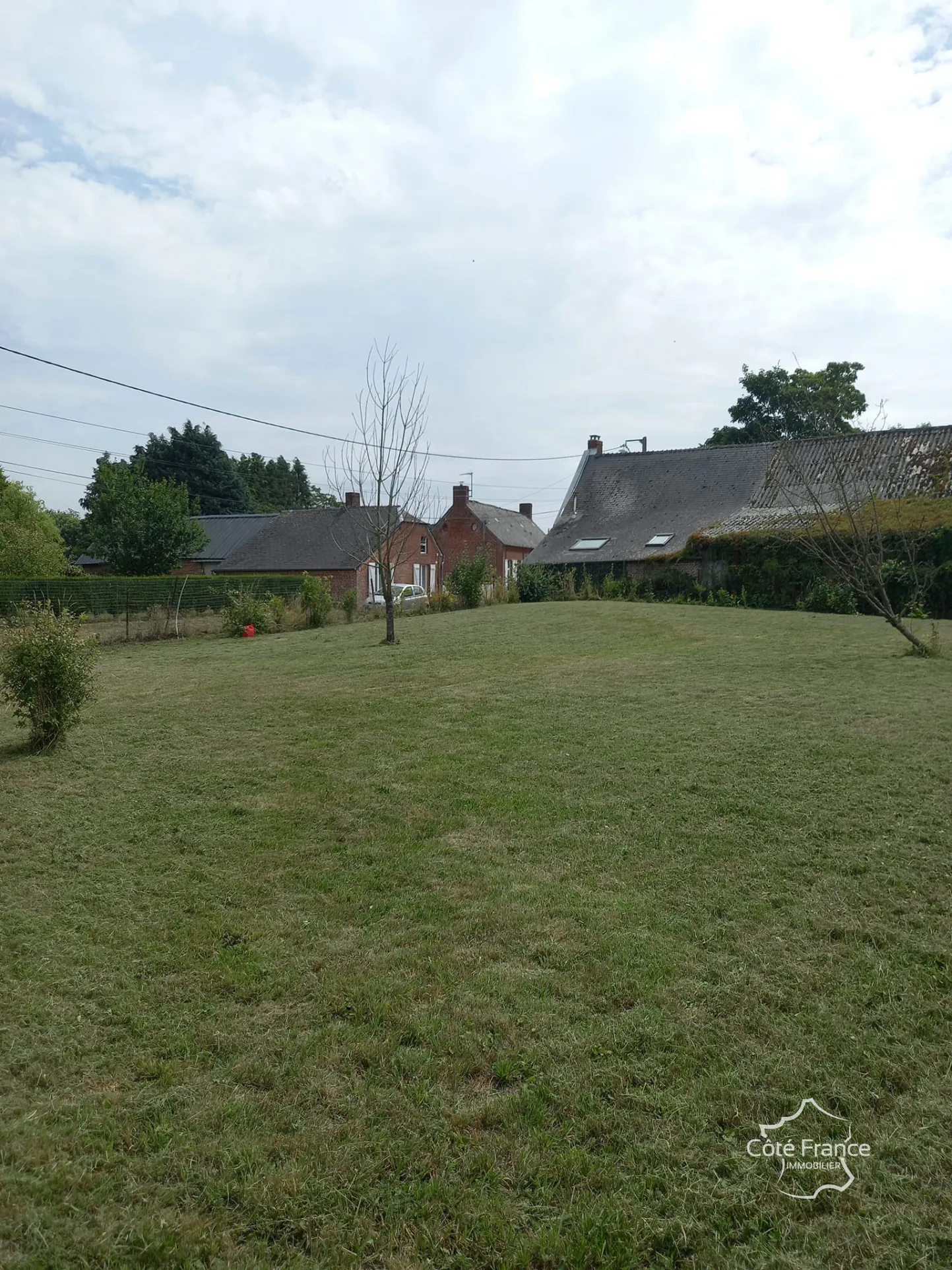 Terrain Constructible à Marly gomont, Aisne : 1 124m2 - 18 000 euros 