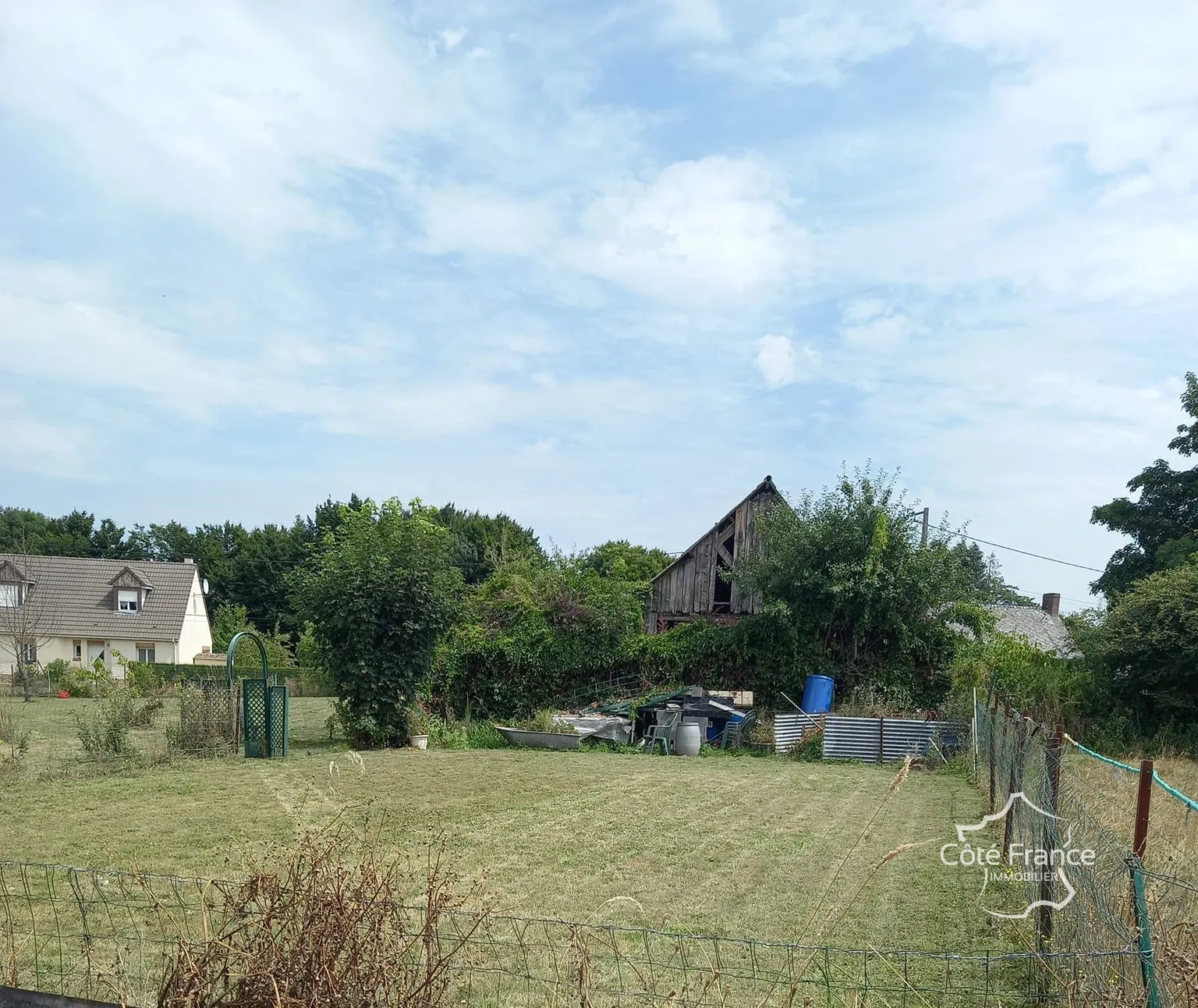 Terrain Constructible à Marly gomont, Aisne : 1 124m2 - 18 000 euros 