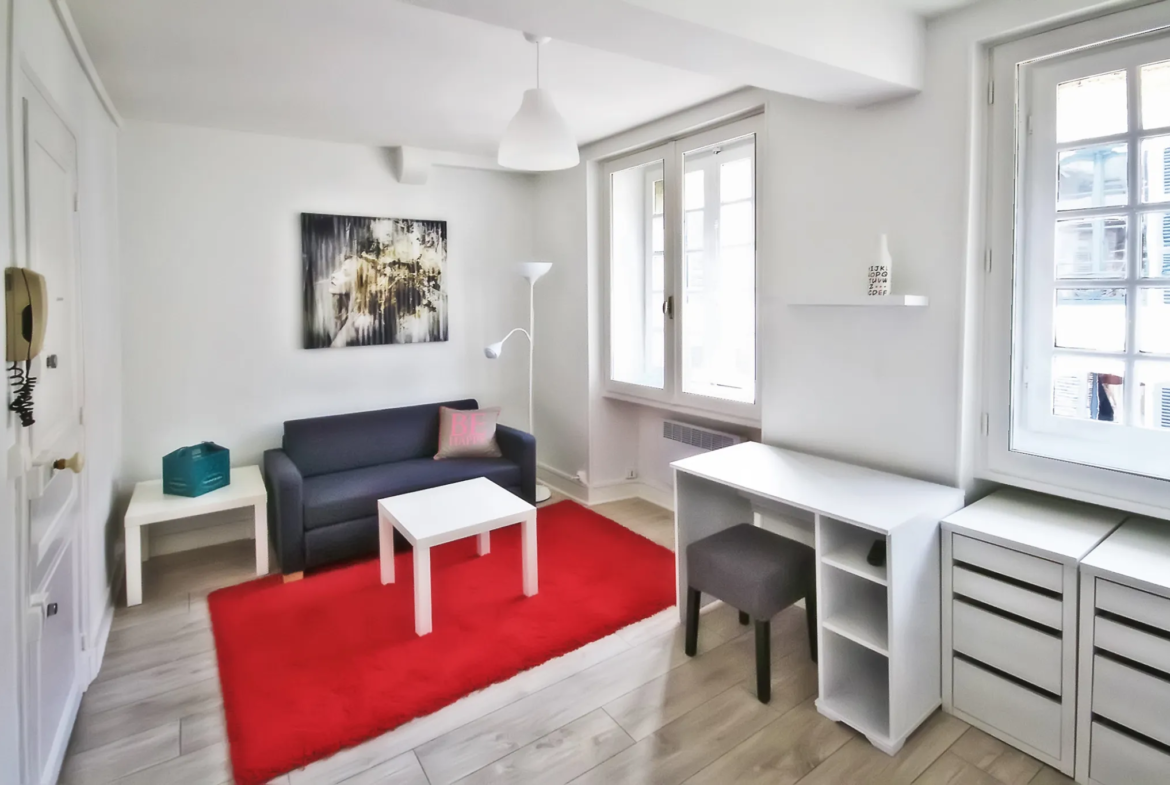 Appartement T2 de 33m2 meublé et loué à Pau 