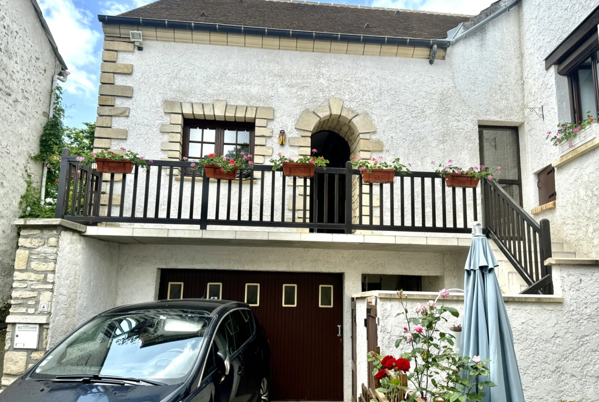 Charmante maison de 120m2 avec jardin et garage à Issou 