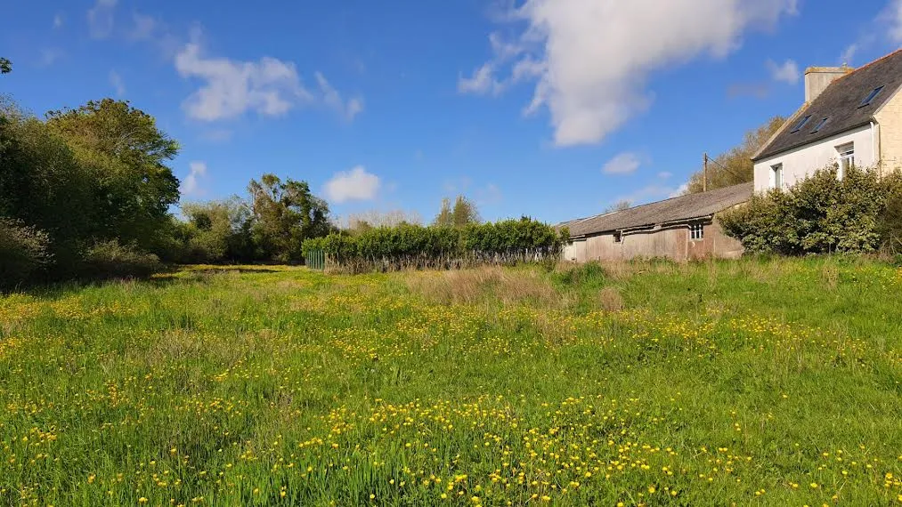 Maison avec hangar sur la commune de Cléder 