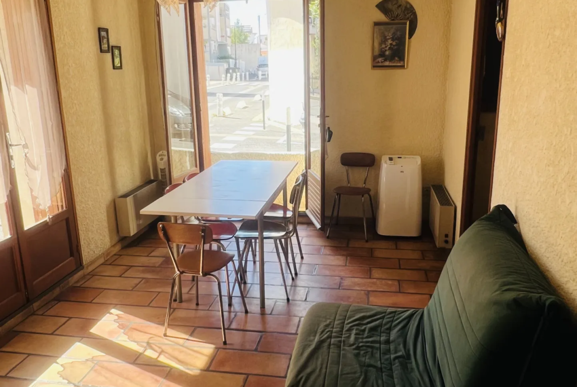 Appartement Type 2 avec Balcon à Lunel 