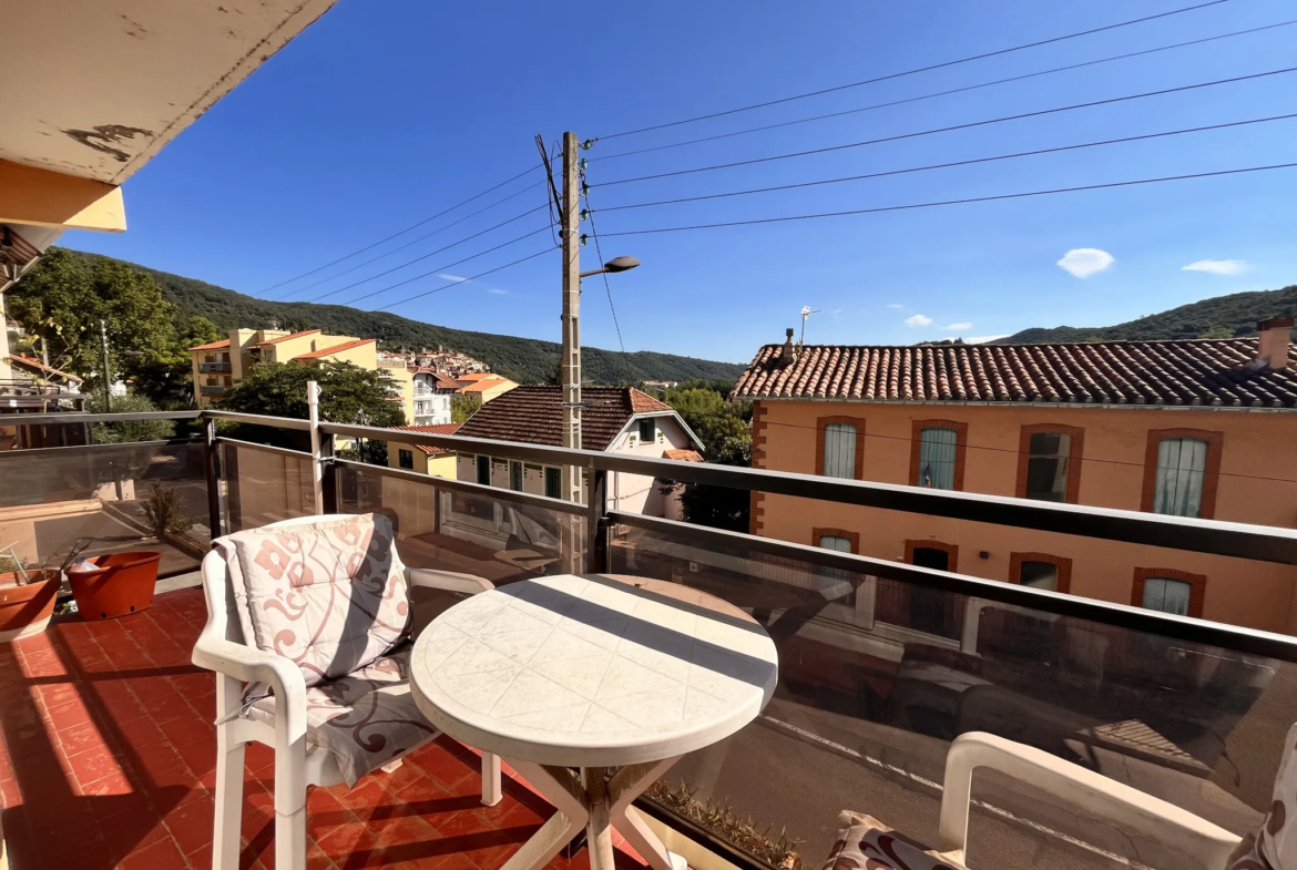 Appartement F3 avec Terrasse et Balcon - Amelie les bains Palalda 