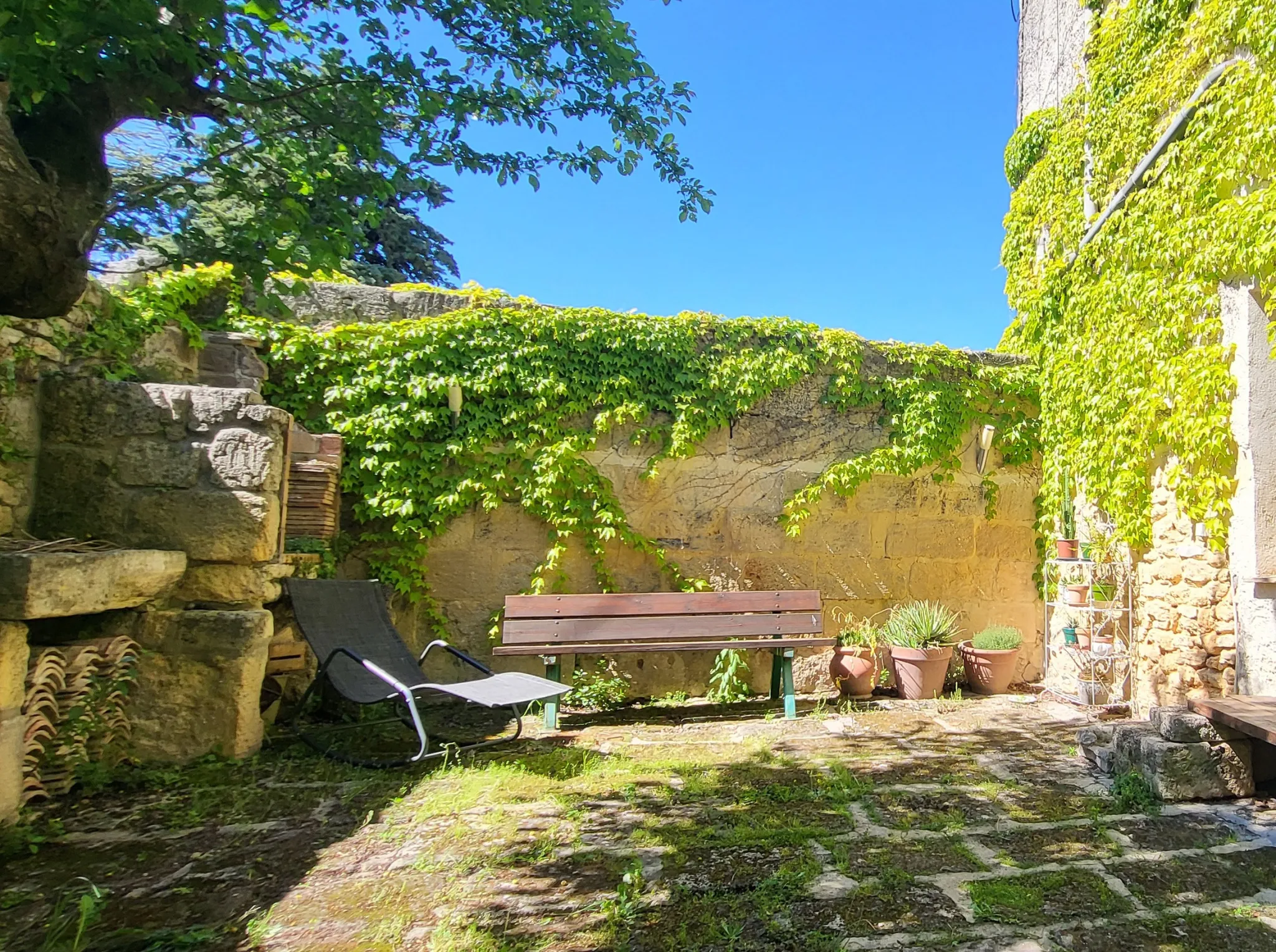 Maison vigneronne rénovée à Aujargues 