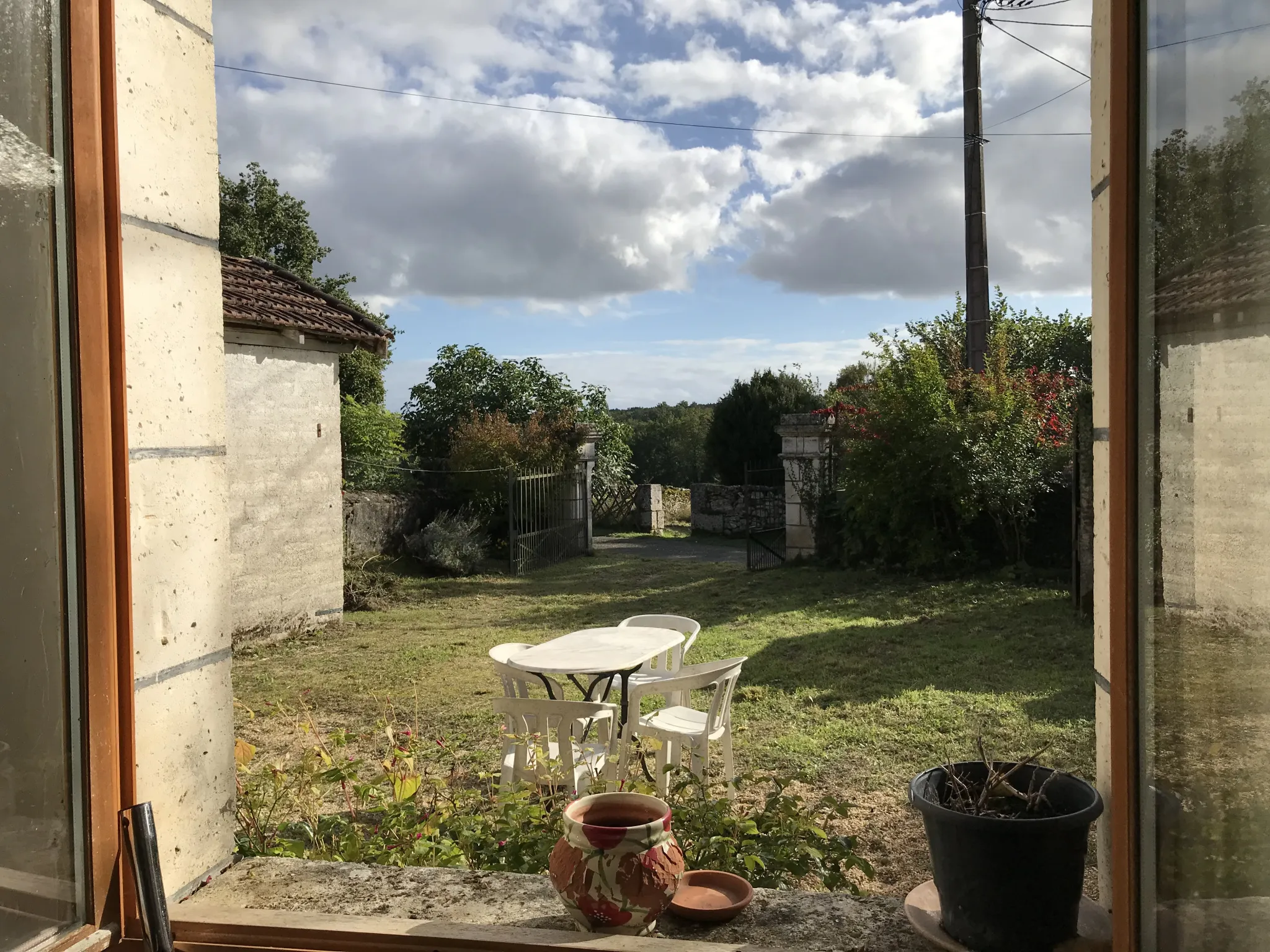 Maison de hameau en pierre avec jardin à St Just 