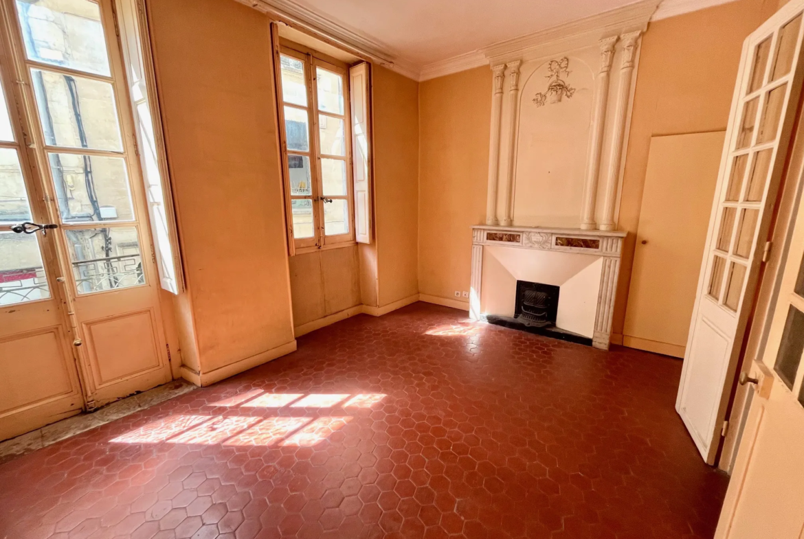 Appartement 68m2 à Nîmes avec balcon et cave 