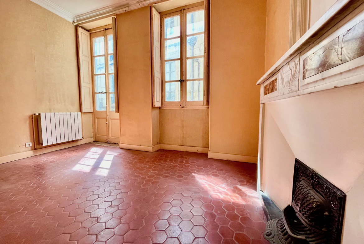 Appartement 68m2 à Nîmes avec balcon et cave 