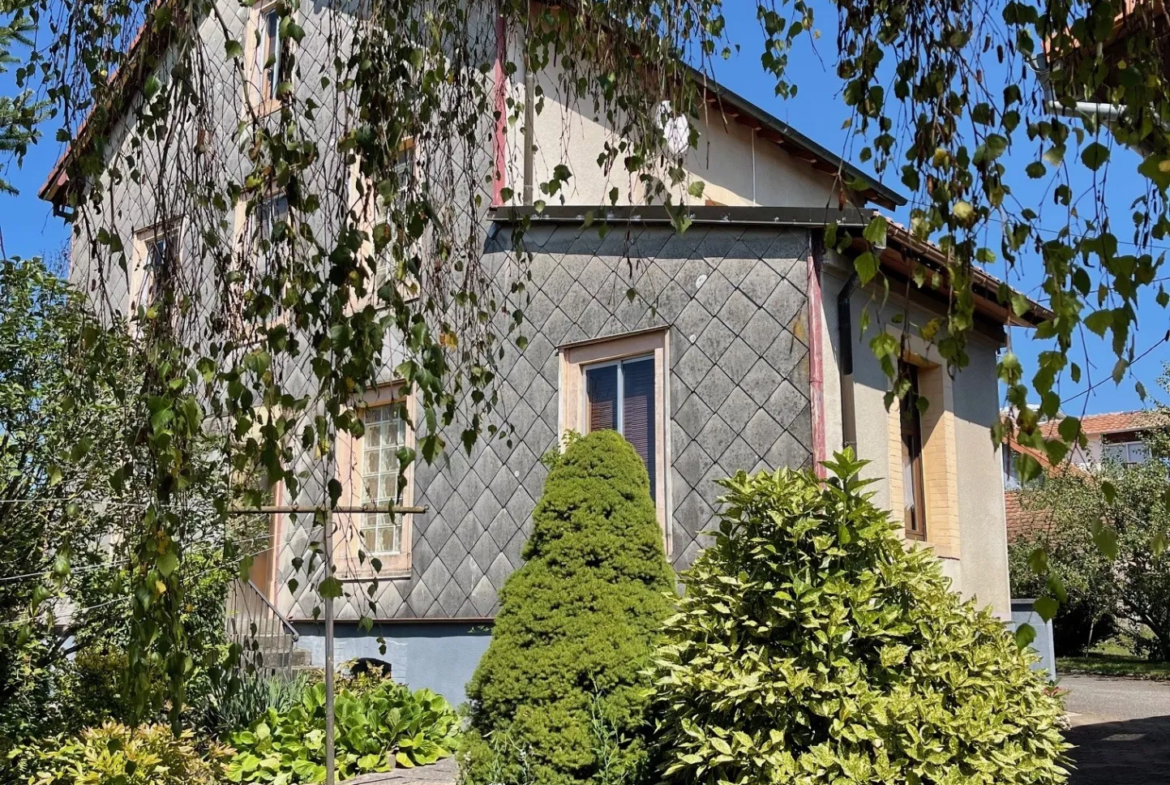 Maison 186m2 à Montreux vieux avec 3 chambres 