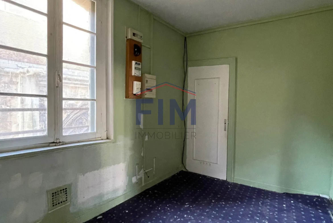 Appartement a Renover de Type F3 a Dieppe 