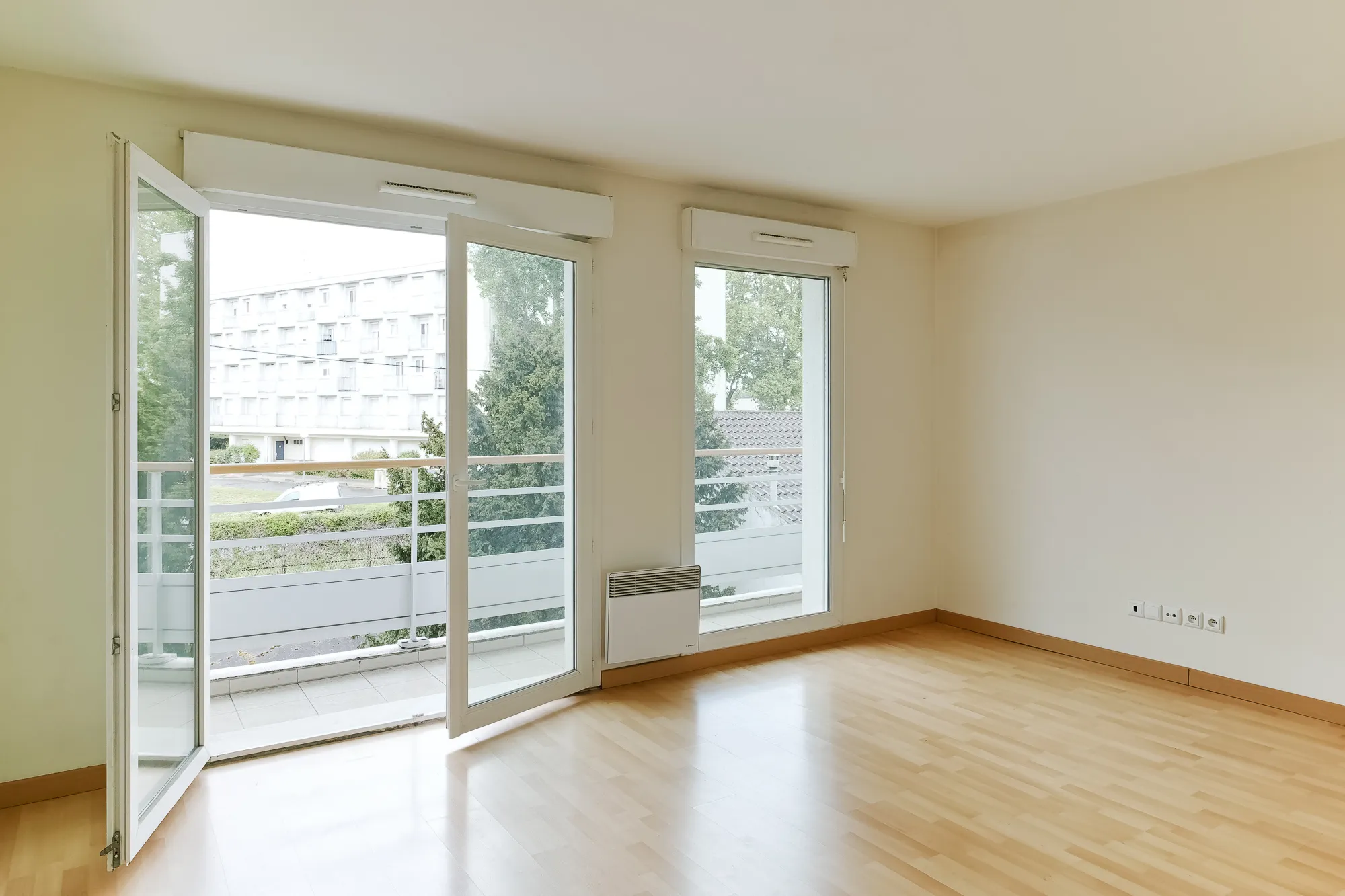 Appartement T1 à Choisy-Le-Roi - Spacieux avec Balcon 