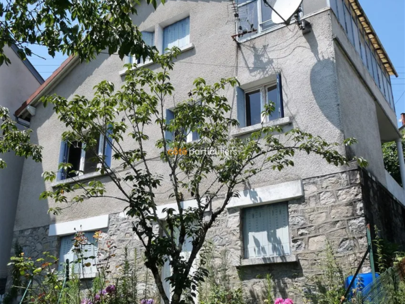 Charmante maison à rénover avec jardin à Tulle