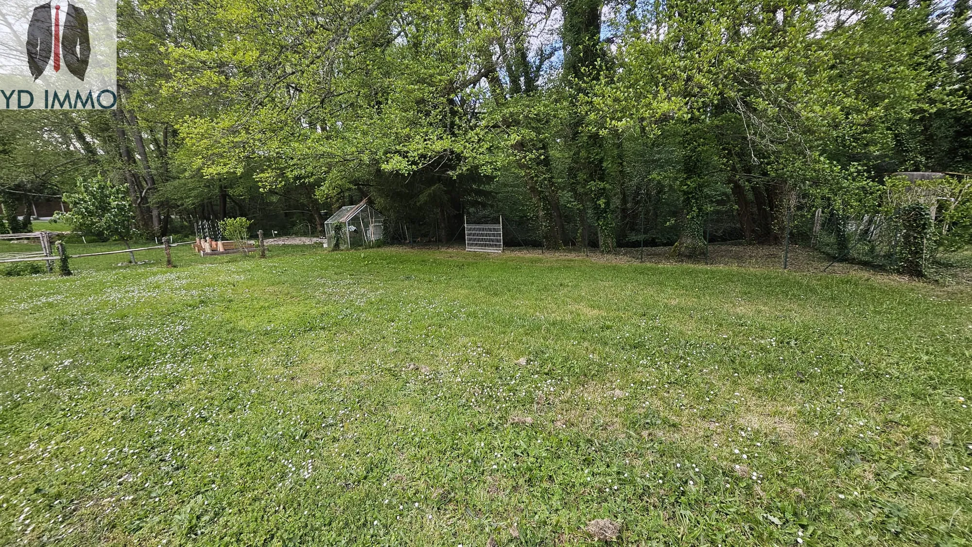 Charmante maison avec belle vue sur la forêt et 3 chambres à Cabanac et Villagrains 