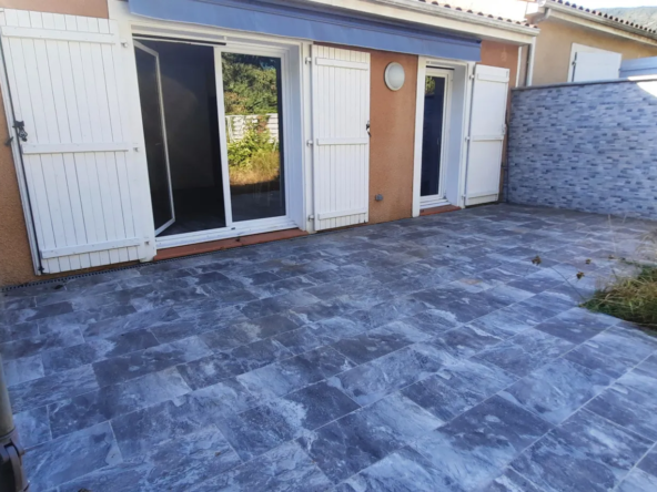 Maison Familiale à Ceret avec Jardin et Piscine