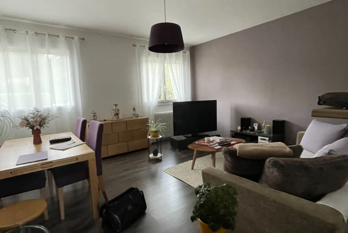 Appartement Type 3 à Pompertuzat 