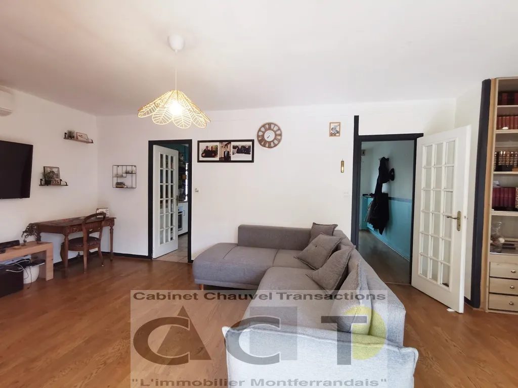 Vente villa 3 chambres avec terrasse à Clermont-Ferrand 