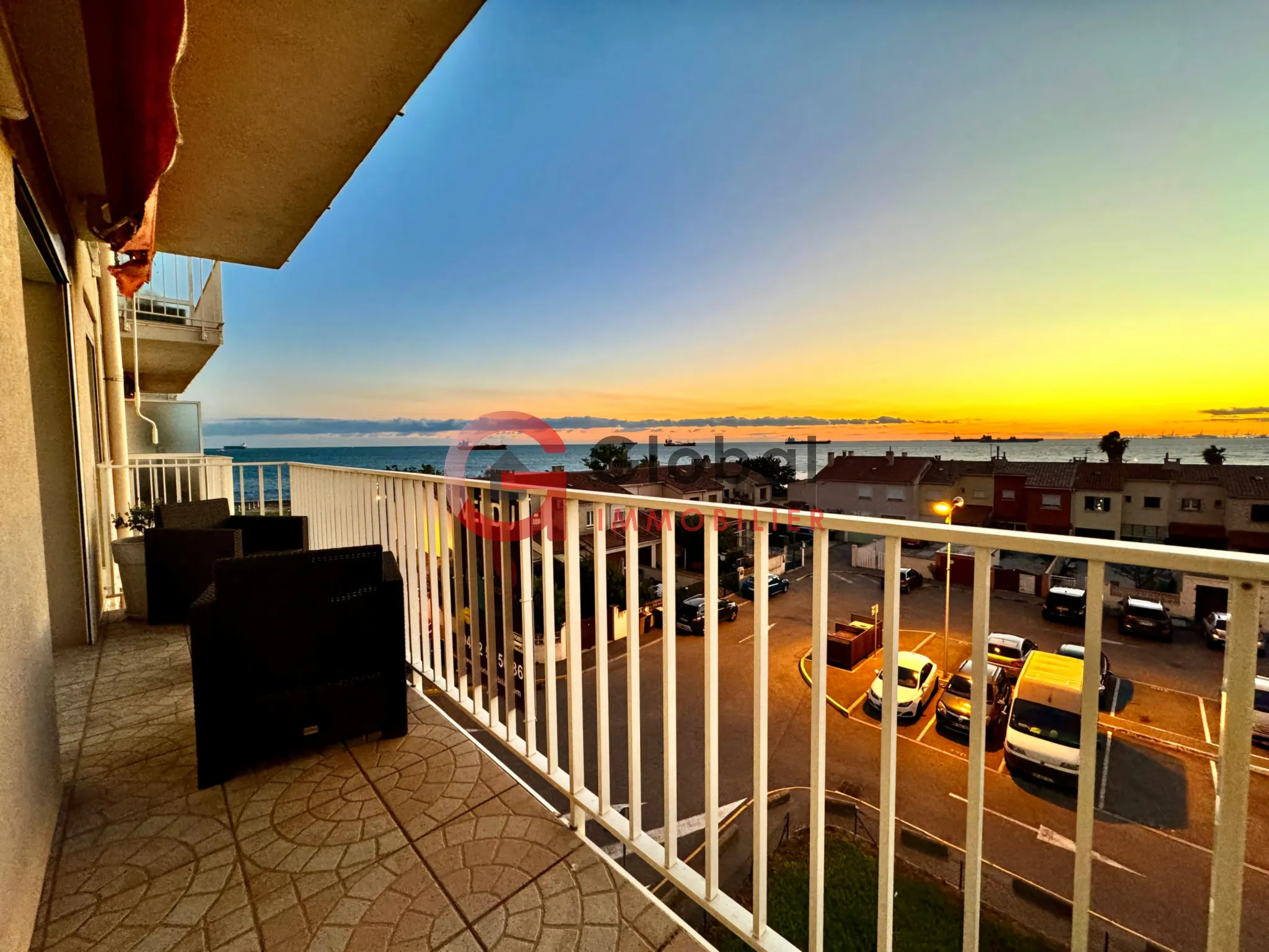 Appartement de type 3 rénové avec vue sur la mer - Port de Bouc 