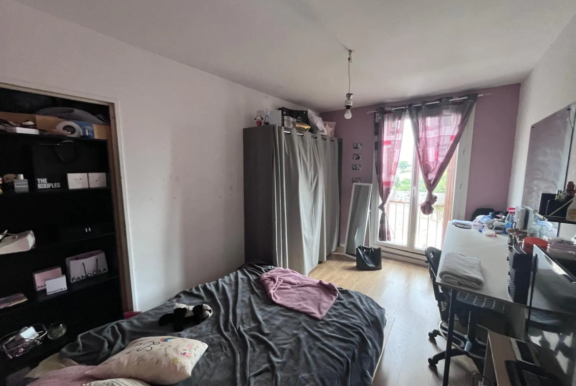 Appartement type 4 avec vue dégagée à Marignane 