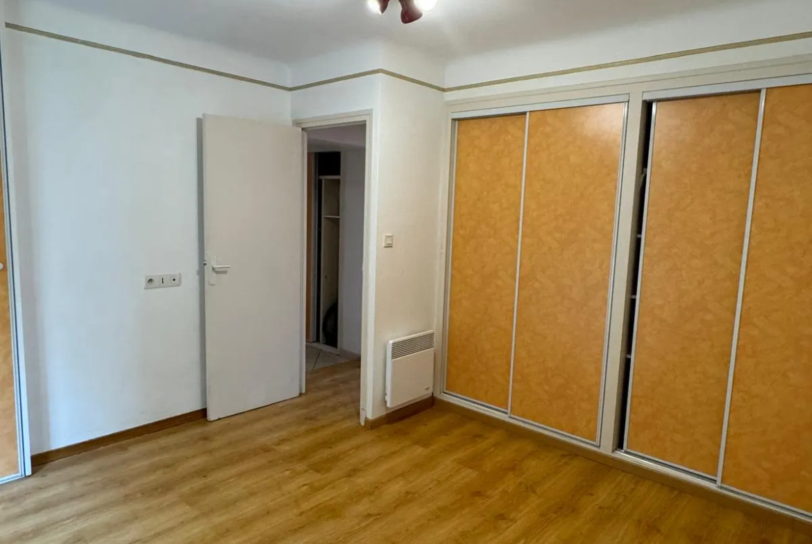 Appartement T3 rénové à Port-Vendres 