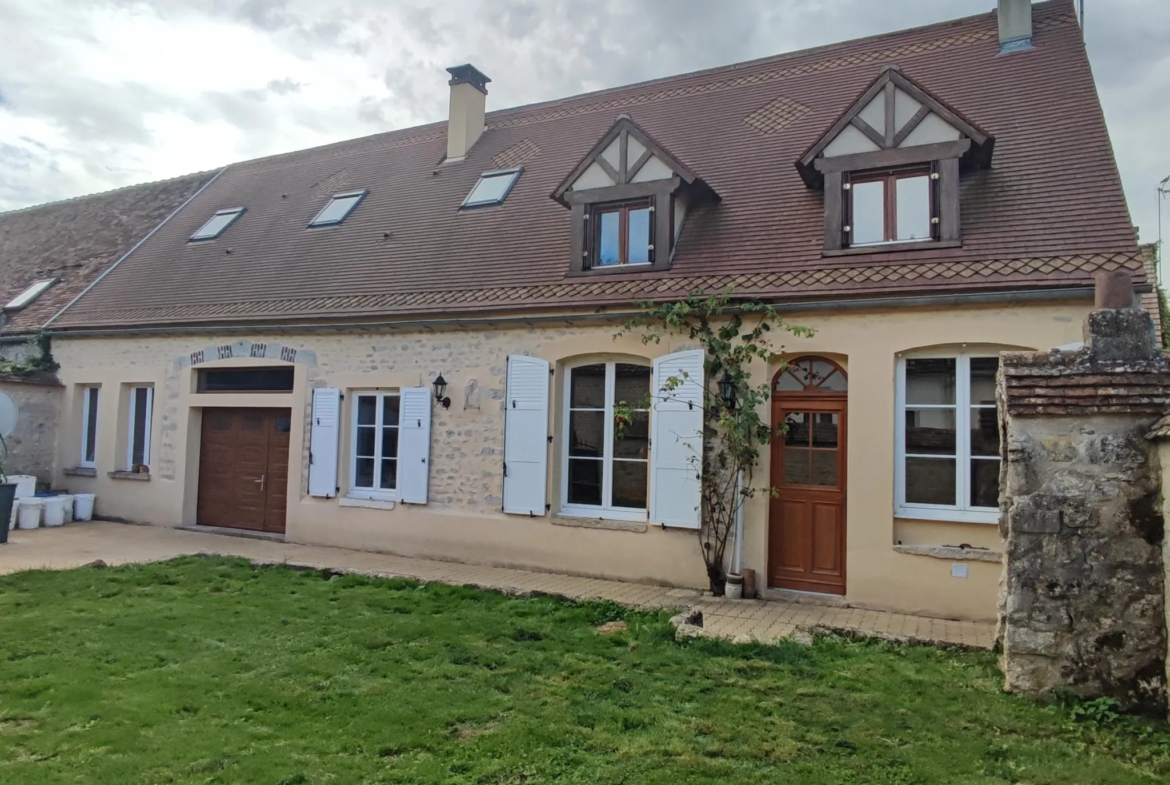 Belle maison ancienne rénovée à 20 min d'Angerville et d'Auneau 