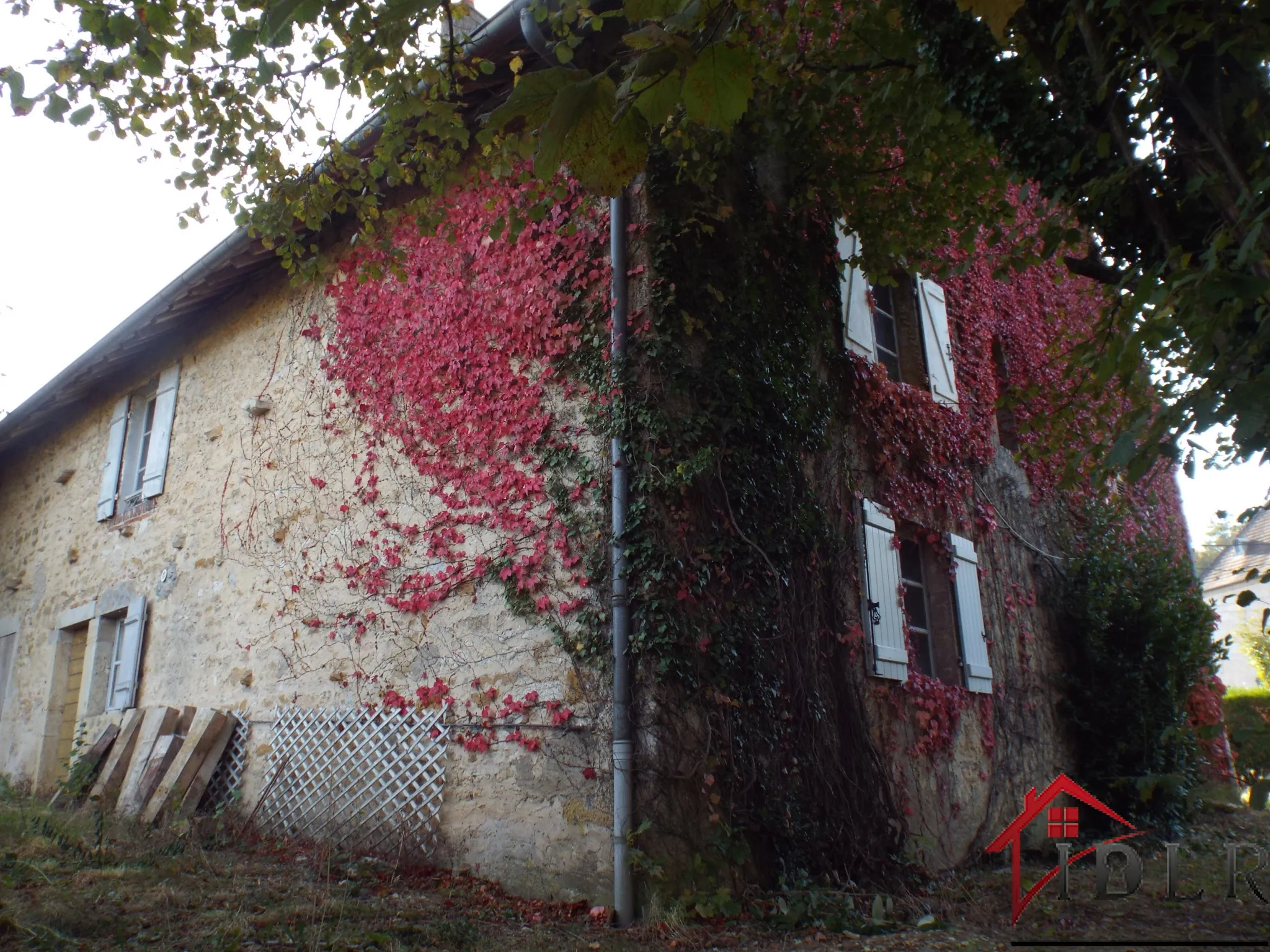 Ferme à rénover à Mont Sous Vaudrey 