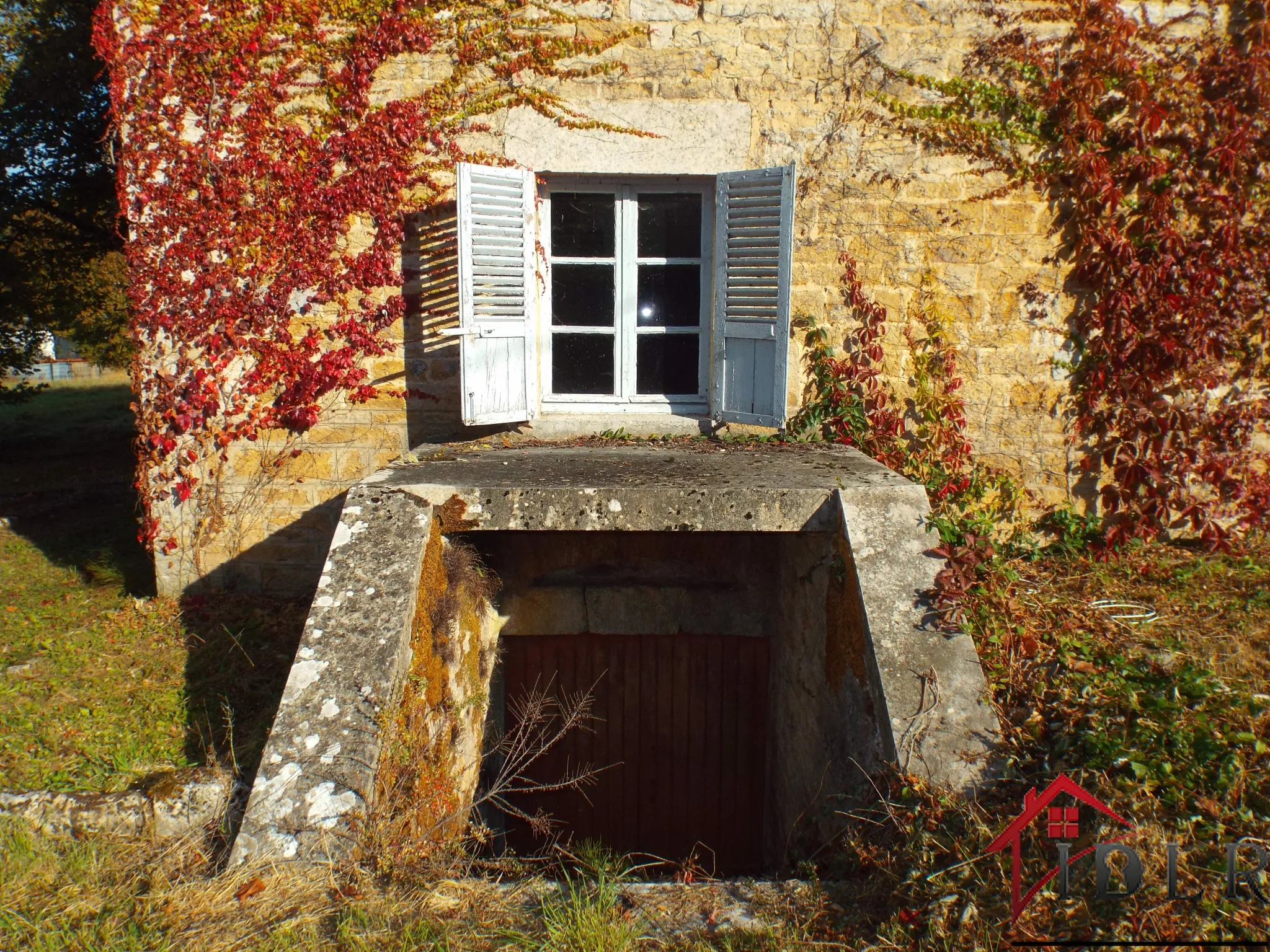 Ferme à rénover à Mont Sous Vaudrey 