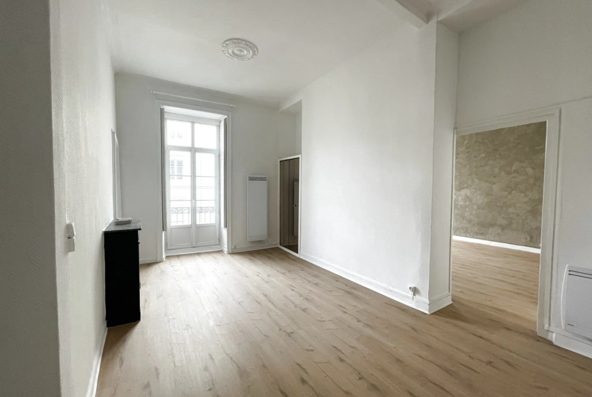 Appartement T2 de 63m2 à Nantes - Centre Ville 