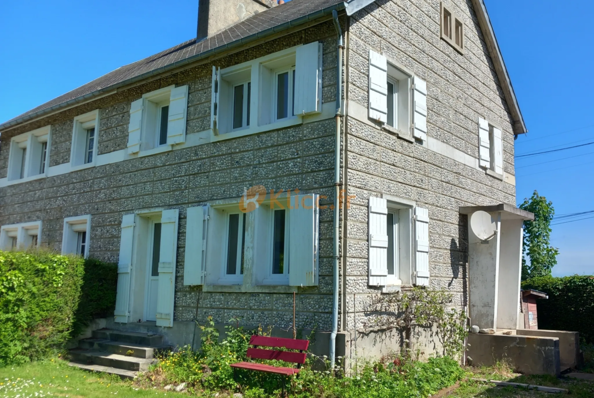 Belle Maison de 85m2 avec Jardin et Garage à Saint-Valery-En-Caux 