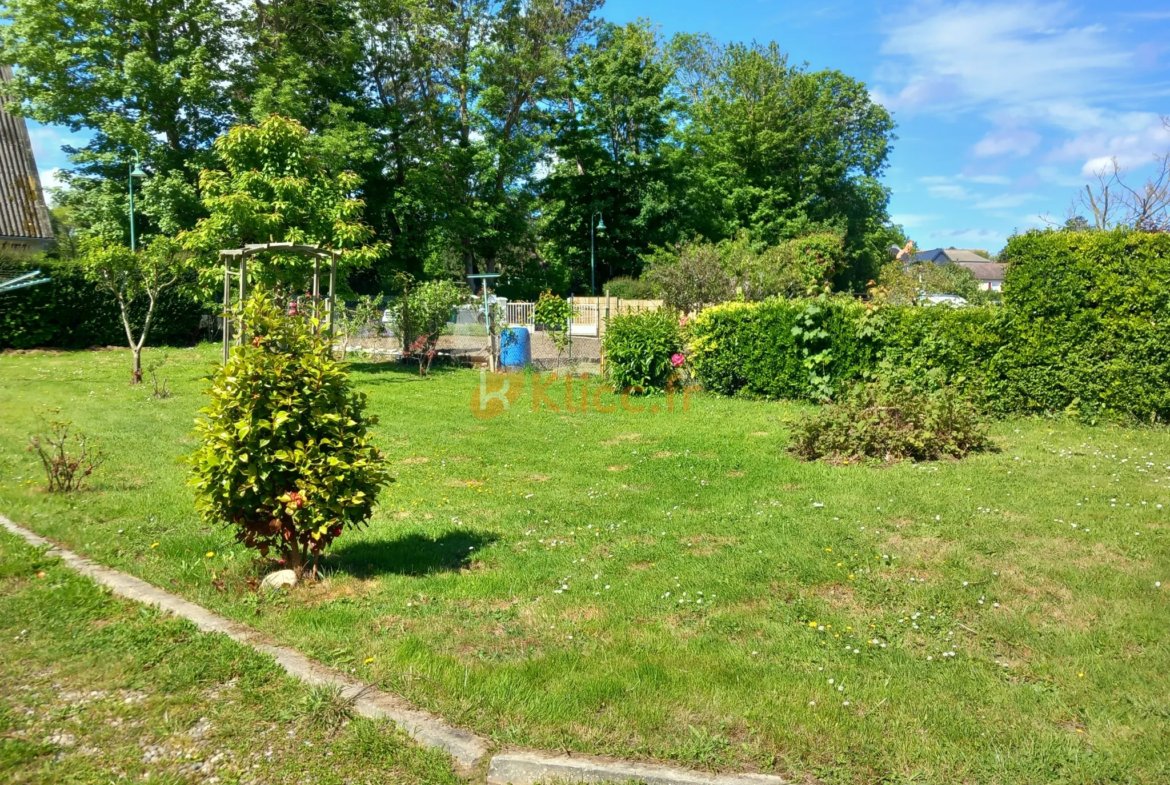 Belle Maison de 85m2 avec Jardin et Garage à Saint-Valery-En-Caux 