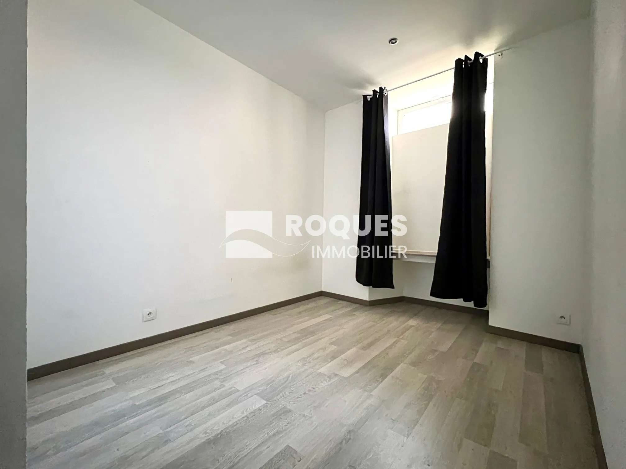 Vente appartement T3 duplex avec terrasse 100m2 à Millau 