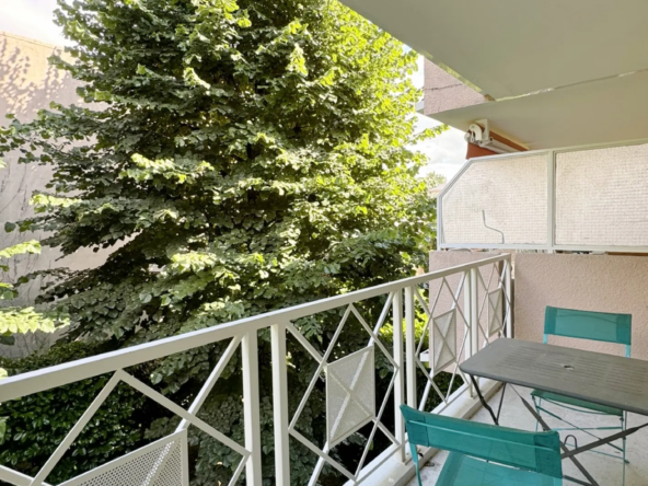 Studio Lumineux avec Balcon et Parking à Toulouse