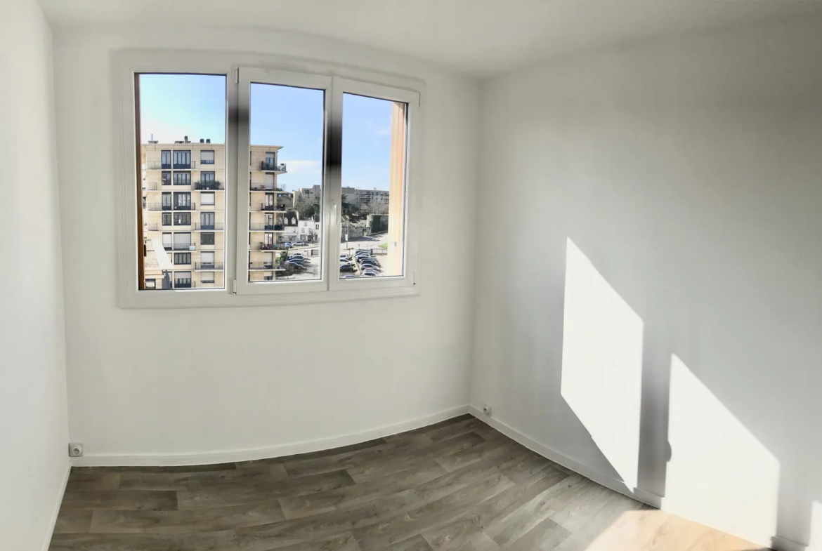 Appartement Lumineux 4 Pièces à Mantes la Jolie - Vue sur Collégiale 