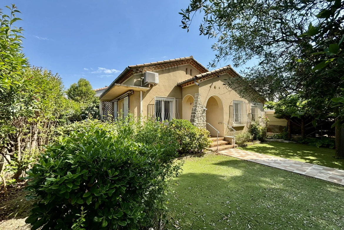 Villa de plain pied à Vaison la Romaine 