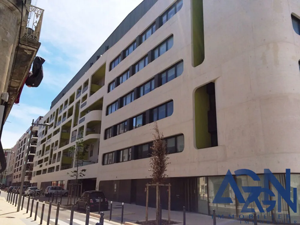 Appartement 3 pièces de 54m2 avec parking en centre-ville de Montpellier 