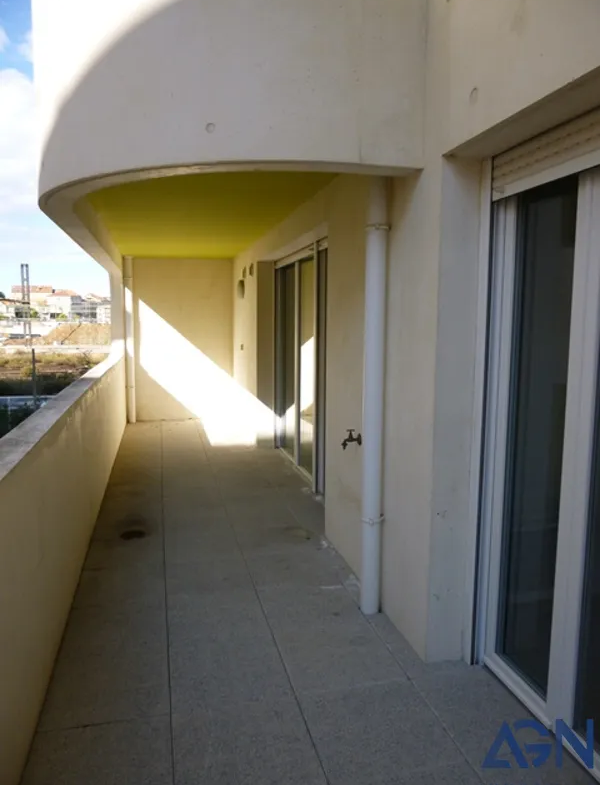 Appartement 3 pièces de 54m2 avec parking en centre-ville de Montpellier 