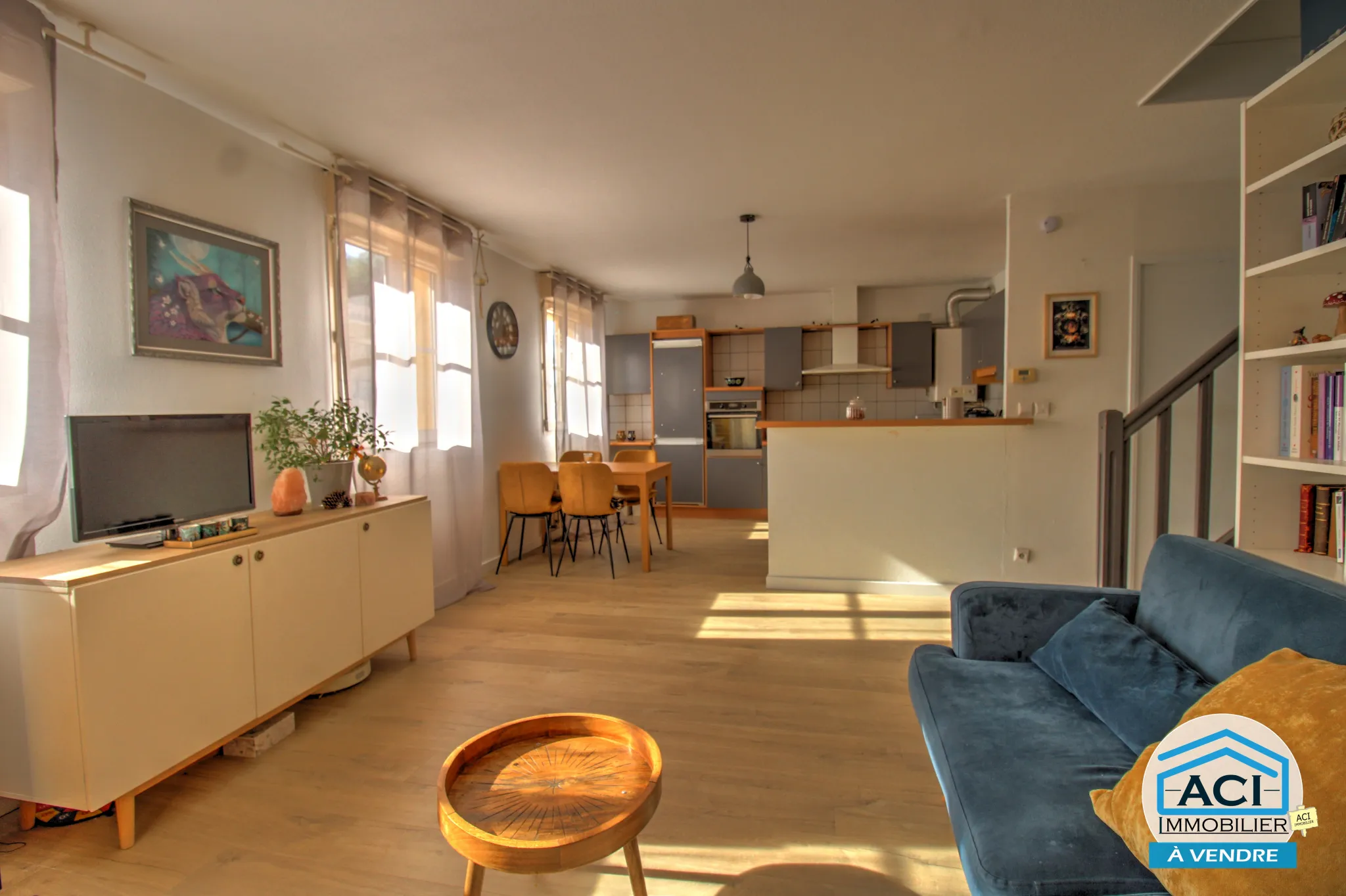 Bright T3 Duplex with Balcony, Cellar, and Garage in Saint Symphorien d'Ozon 