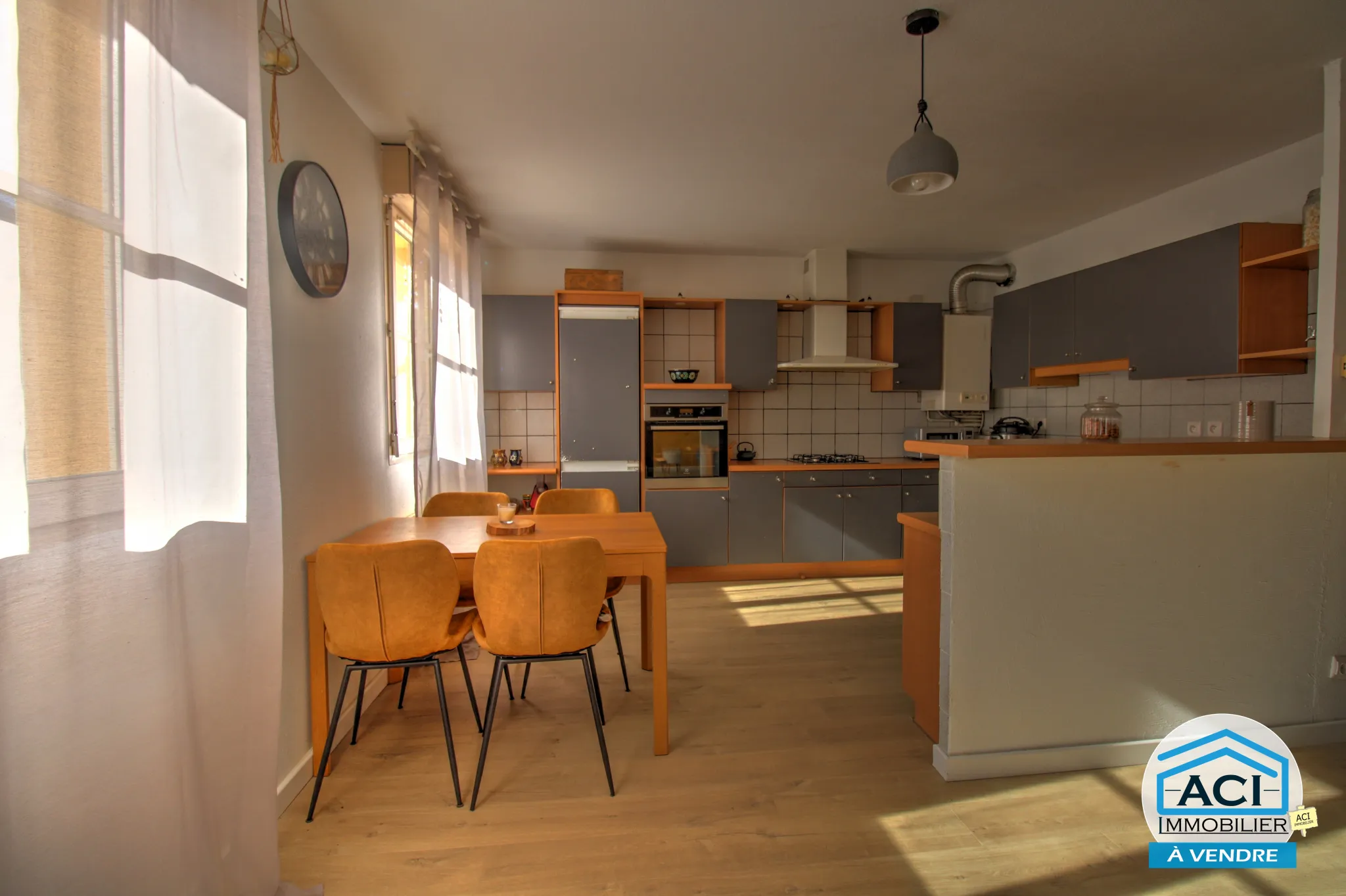 Bright T3 Duplex with Balcony, Cellar, and Garage in Saint Symphorien d'Ozon 