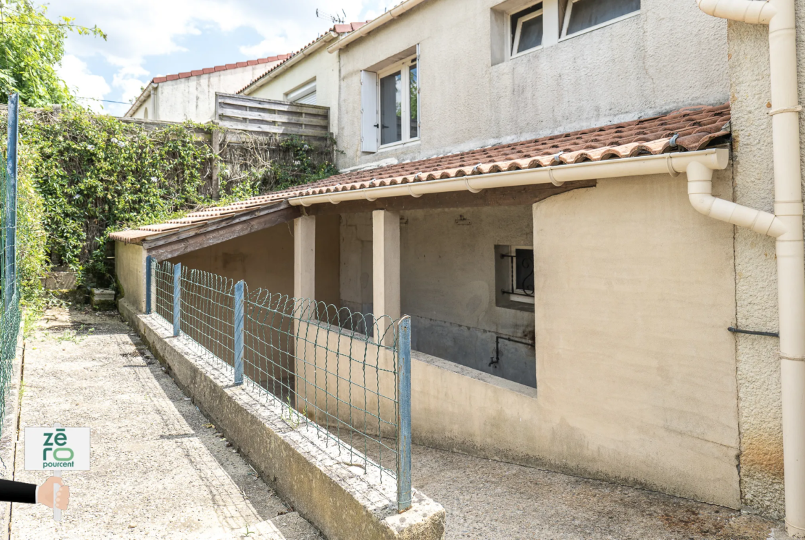 Maison de 93m2 à Mouilleron-le-Captif avec Garage 