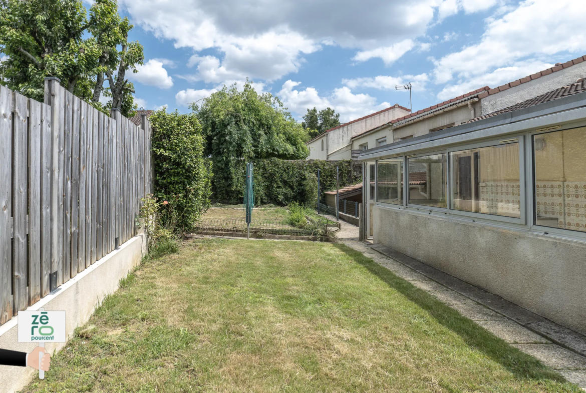 Maison de 93m2 à Mouilleron-le-Captif avec Garage 