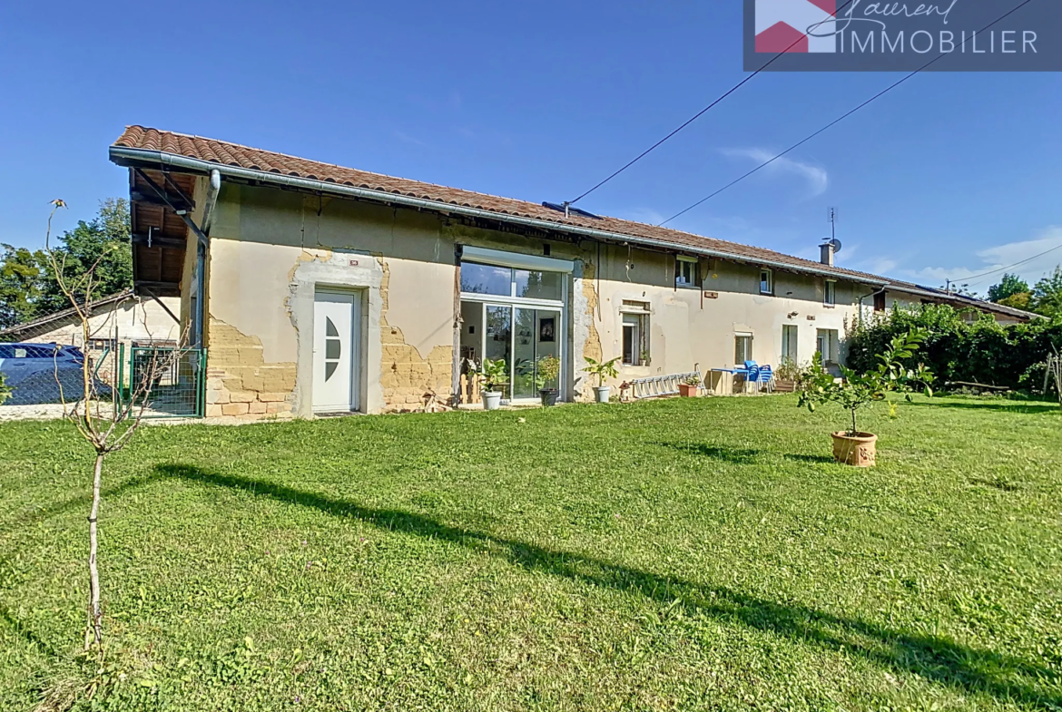 Maison 4 chambres avec terrasse à Saint-Étienne-Sur-Reyssouze 