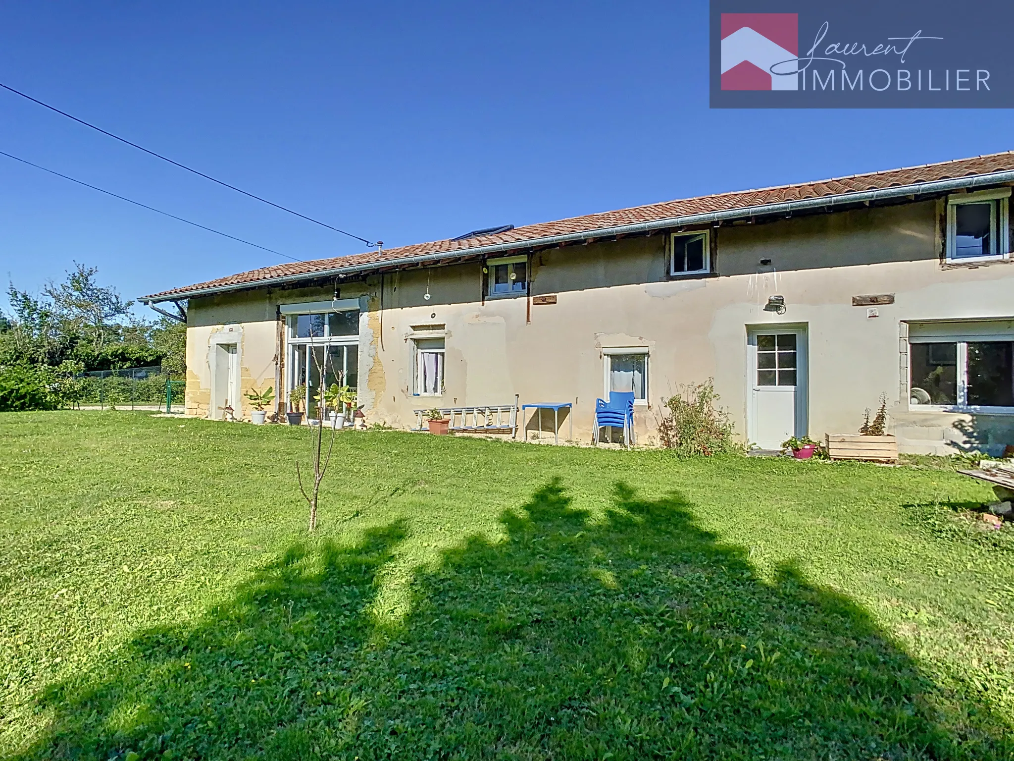 Maison 4 chambres avec terrasse à Saint-Étienne-Sur-Reyssouze 