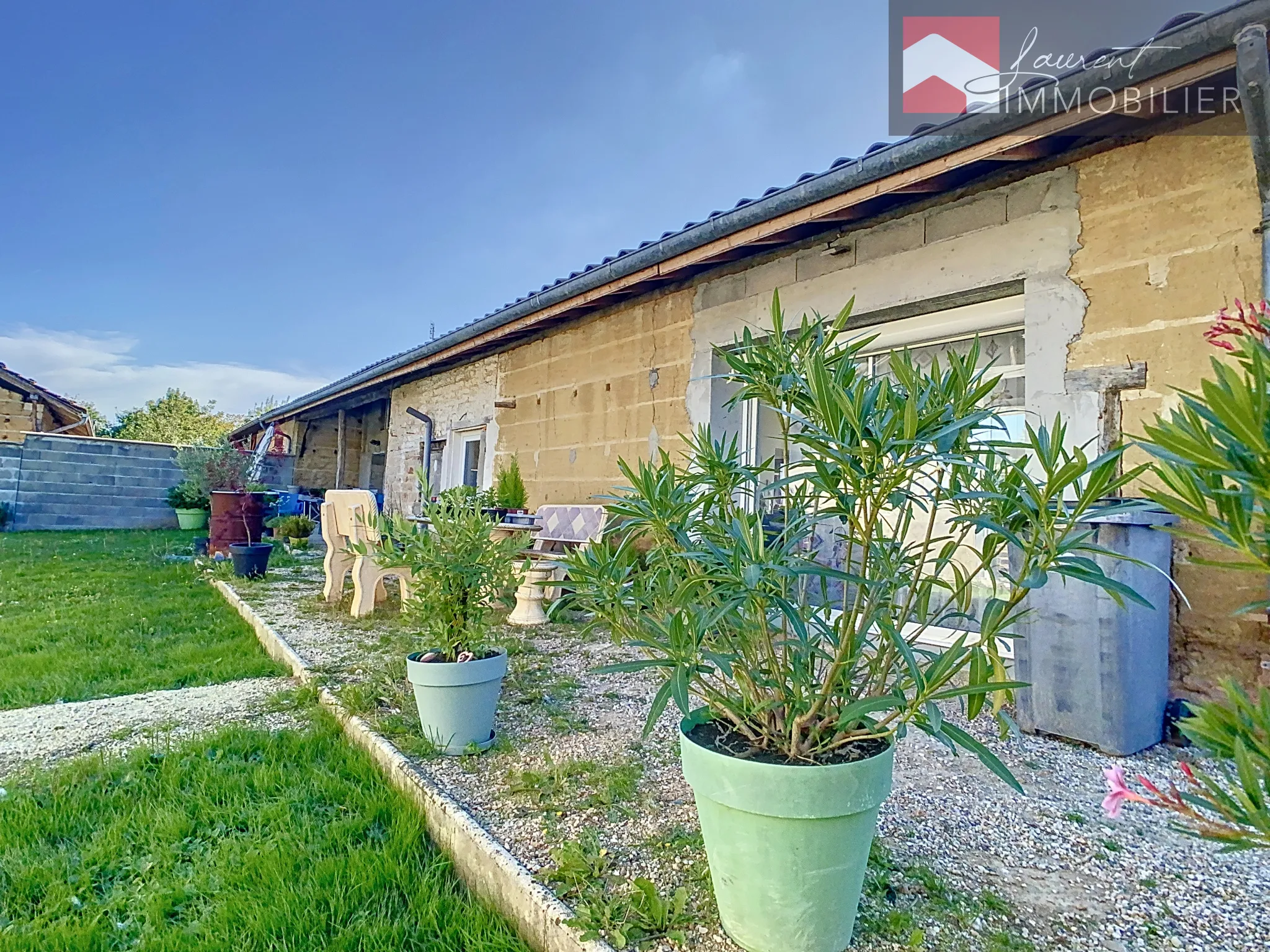 Maison 4 chambres avec terrasse à Saint-Étienne-Sur-Reyssouze 