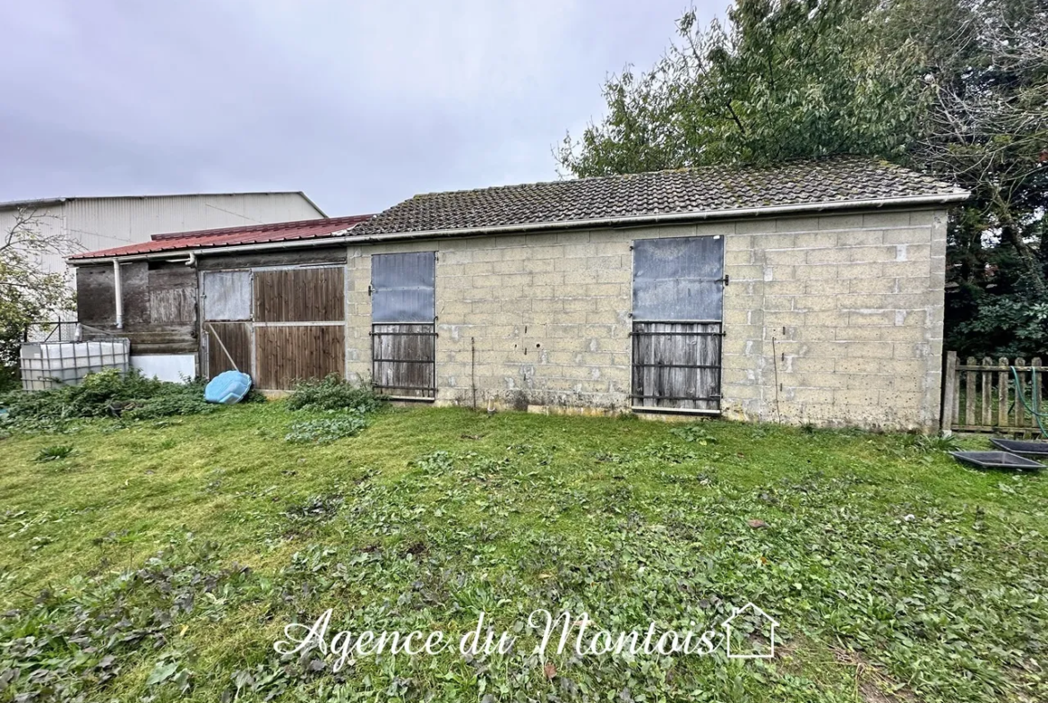 Pavillon à rafraîchir - Région Sergines 