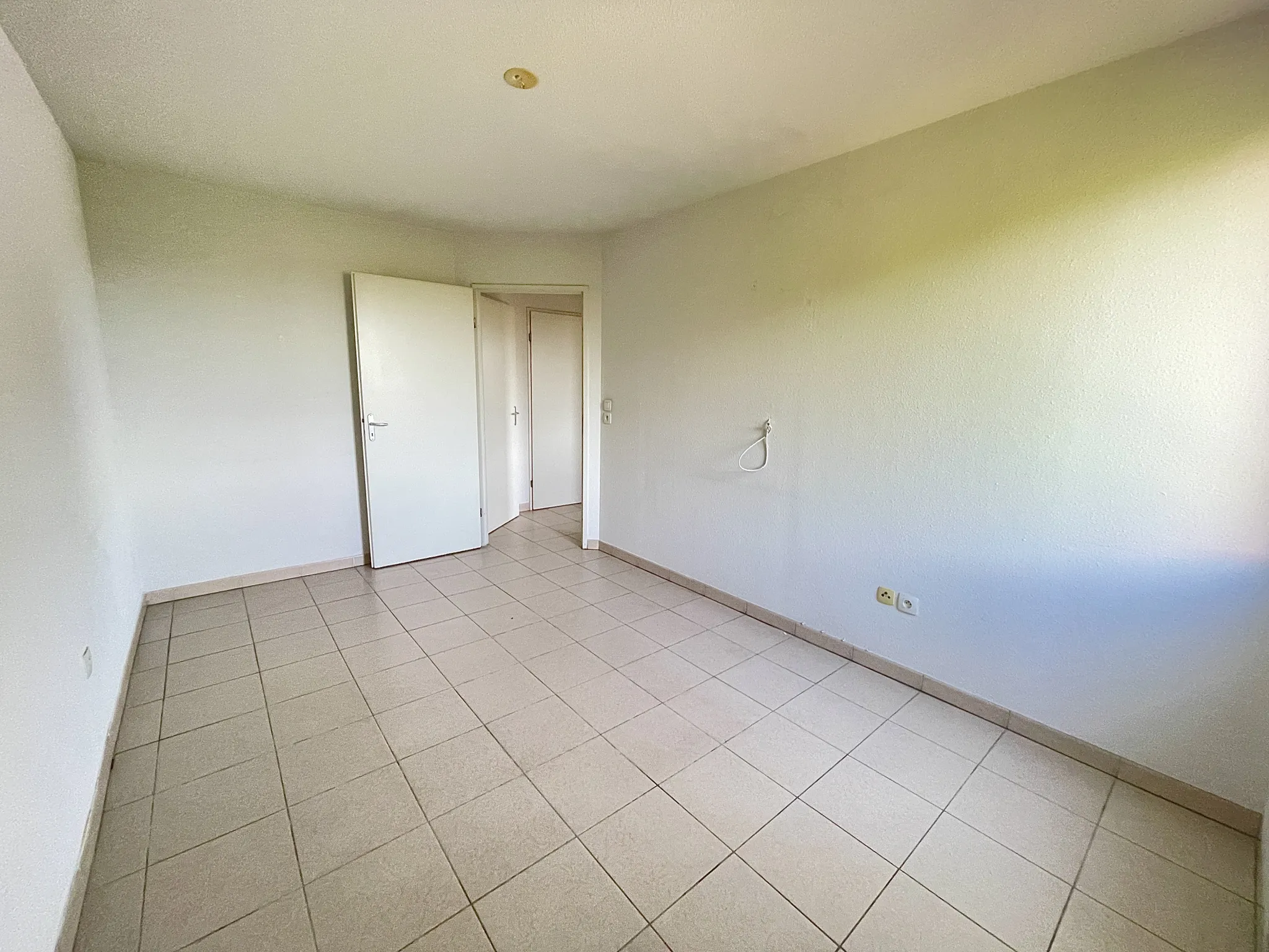 Appartement 3 chambres avec parking, idéal en Agde 