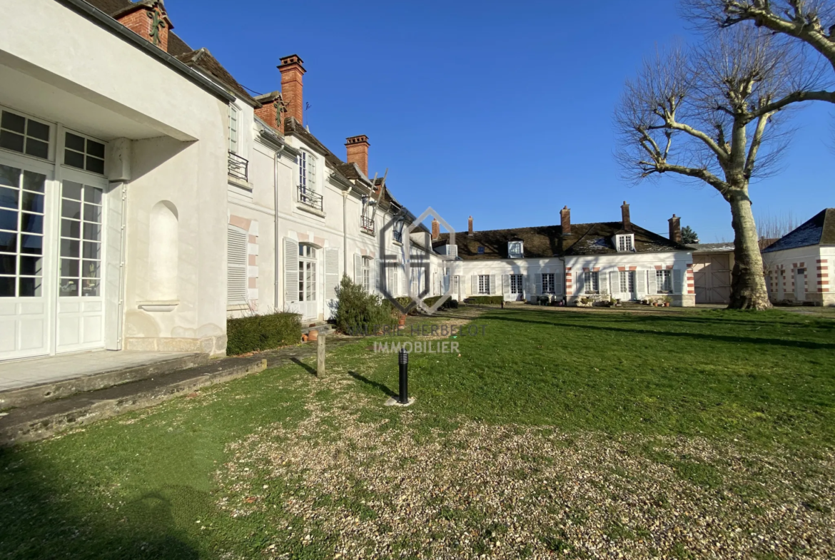 Appartement de 4 pièces à Crosne avec vue dégagée sur jardin 