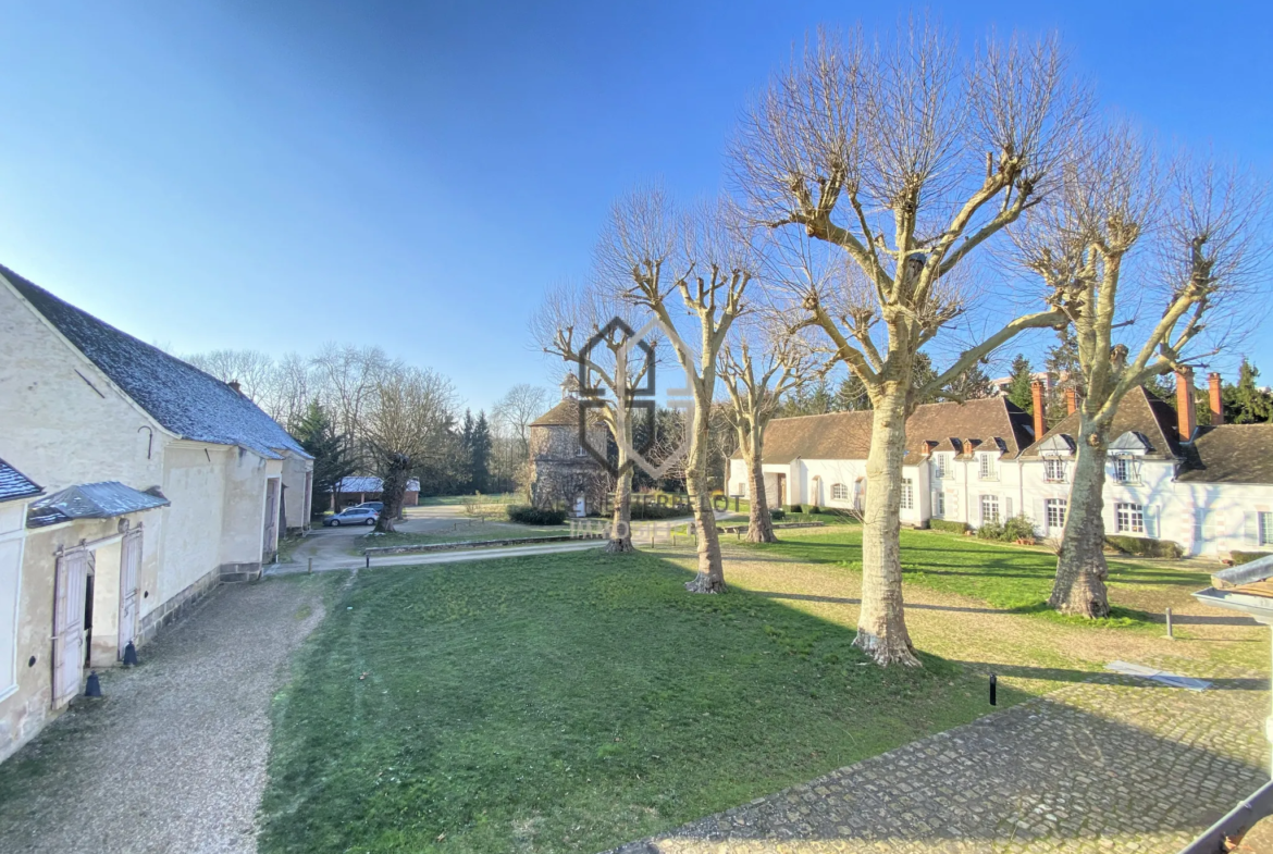 Appartement de 4 pièces à Crosne avec vue dégagée sur jardin 