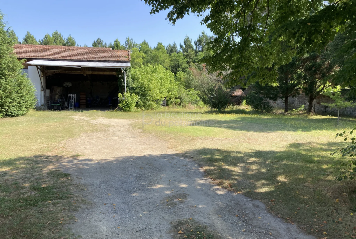 Maison atypique avec atelier attenant à Prechac 