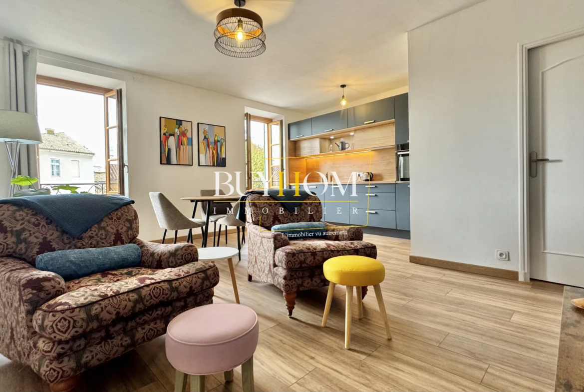 Appartement rénové au cœur de L'Isle-sur-la-Sorgue 